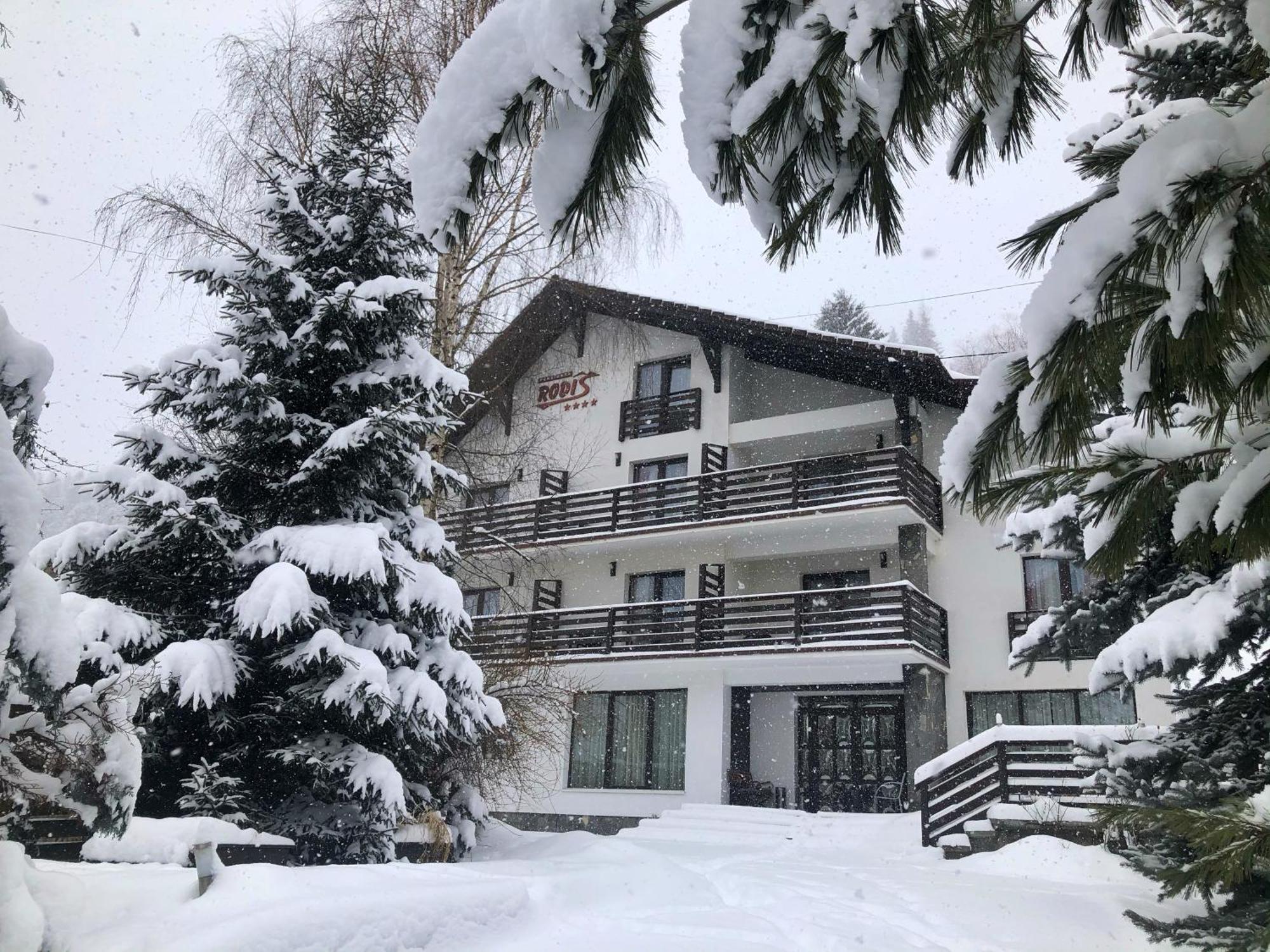 Pensiunea Rodis Moeciu De Sus Buitenkant foto